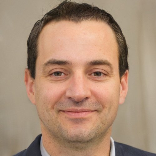 User feedback describing improved eye comfort, focus, and reduced dryness during long work hours